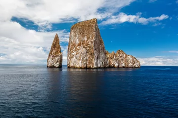Foto op Canvas Sharp rock or islet called León Dormido © ecuadorquerido