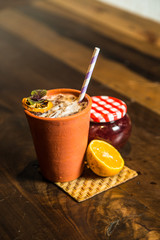 Caneca de barro Drink