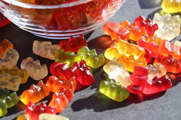 Bunte Gummibärchen/ Gummibären (Süßigkeiten aus Deutschland)