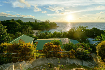 Fototapeta premium Overlook of North Seychelles near vista do mar, Mahe island