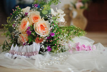 Стильная свадьба. Свадебные детали.  Букет невесты. Женские аксессуары. Женский стиль жизни.
