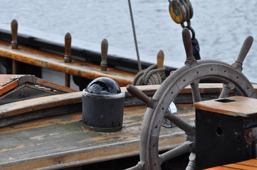 Navigation maritim Steuerruder Segelschiff Jagt Norden