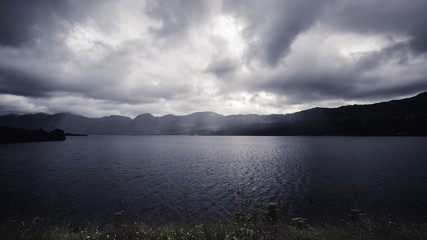 Dunkle Wolken