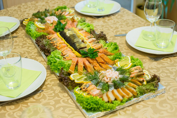 Homemade fish plate