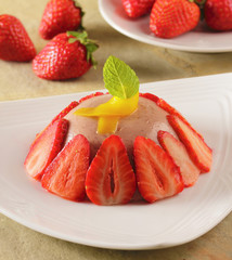 Strawberry pudding