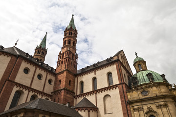 Fototapeta na wymiar Вюрцбургский собор Святого Килиана 
