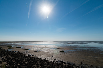 Wattenmeer Ebbe bei sonnigem Wetter