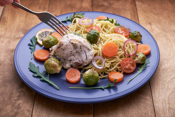pasta with chicken and vegetables