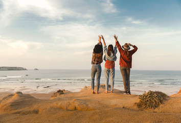 Girls looking the ocean