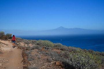 Fototapeta premium La Gomera: hiking trail from Playa de Santiago to San Sebastian