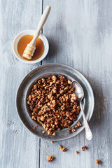 Knuspermüsli - selbstgemachtes Granola