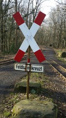 Ein Feldbahn Kreuz
