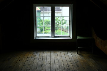 Apfelbaum vor dem Fenster Bauernstube