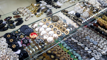 vintage clothes buttons with variety color on sell in market