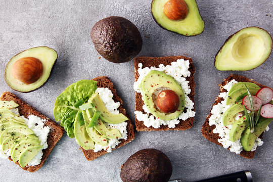 sliced avocado on toast bread with spices