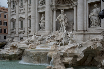 Fototapeta na wymiar Trevi's fountain in Rome, Italy