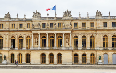 Fototapeta na wymiar Garden side of Palais Versailles, Paris, France