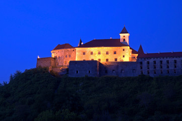 Fototapeta na wymiar Night view to the old castle