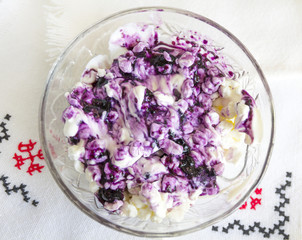 granulated cottage cheese with blueberry jam