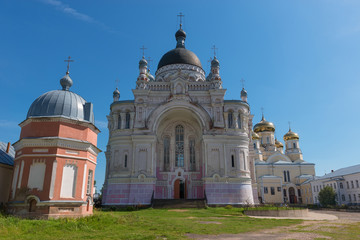 Fototapeta na wymiar Cathedral of the Kazan Icon of the Mother of God, Kazan Women's Monastery, Vyshny Volochok, Russia