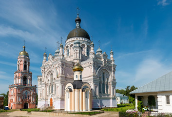 Fototapeta na wymiar Cathedral of the Kazan Icon of the Mother of God, Kazan Women's Monastery, Vyshny Volochok, Russia
