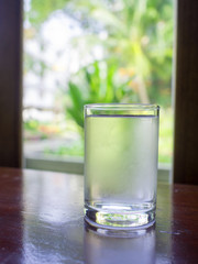 a fresh water glass
