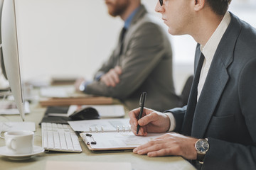 Fototapeta premium Businesspeople Working at Office