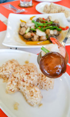 food With shrimp and vegetables on rice. To add flavor and to arrange your food dish.