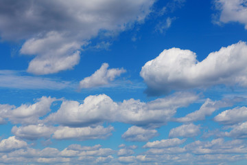 Obraz premium Blue sky with white clouds natural background