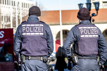 German Federal police officer protecting the city