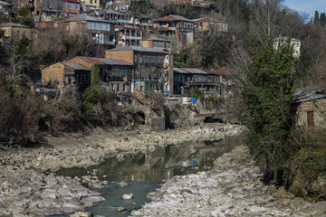 Fototapeta na wymiar old kutaisi and river