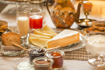 kitchen situation, breakfast at home in Italy