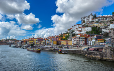 Fototapeta na wymiar Panorama of Porto, Portugal