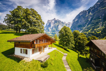 Impressive view of alpine Eiger village. Location place Swiss alps, Grindelwald valley, Europe. © Leonid Tit