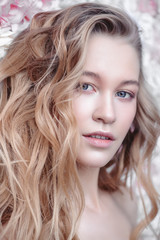 Naklejka premium romantic young woman