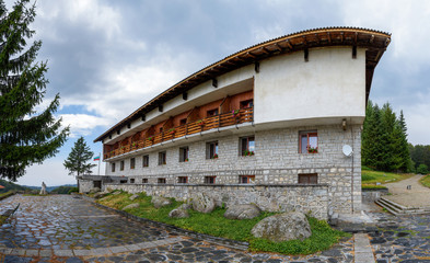 Obraz premium Partizanska hut near village of Krustevich, Sredna Gora mountains, Bulgaria