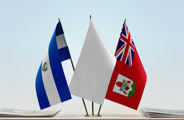 Flags of El Salvador and Bermuda with a white flag in the middle