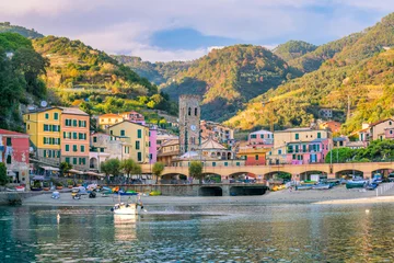 Fototapeten Monterosso al Mare, old seaside villages of the Cinque Terre in Italy © f11photo