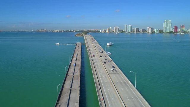 Aerial droen video Miami Rickenbacker Causeway Biscayne Bay