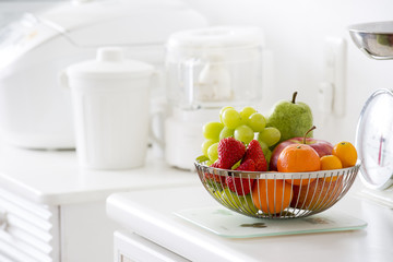Kitchen fruit basket