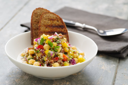 Quinoa Salat - Quinoa salad