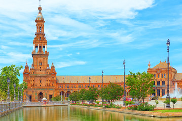 Fototapeta premium Square of the Spain is a square in the Maria Luisa Park, in Sevi