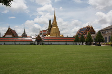 Fototapeta na wymiar ROYAL PALACE BANGKOK