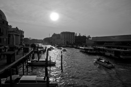 Tramonto in bianco e nero a Venezia