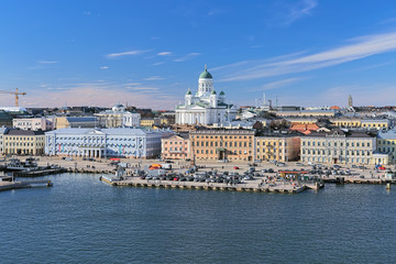 Fototapeta na wymiar Helsinki cityscape with Helsinki Cathedral, South Harbor and Market Square (Kauppatori), Finland