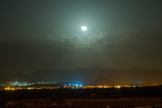 Panorama notturno - Luna che sorge