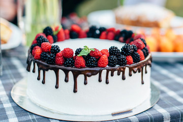 cake with berries