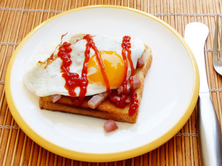 Bacon and Egg with toast