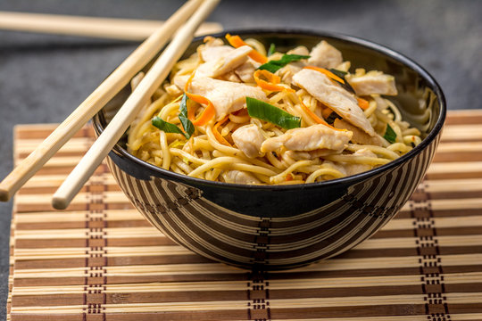 Asian noodle with chicken