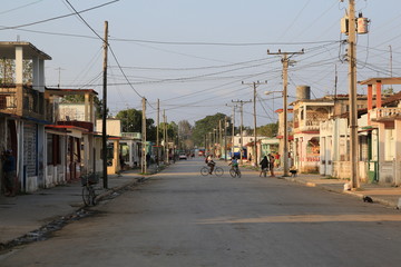 Colon - Stadt auf Kuba - Straßenleben

